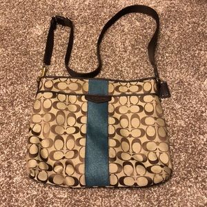 Coach signature crossbody purse